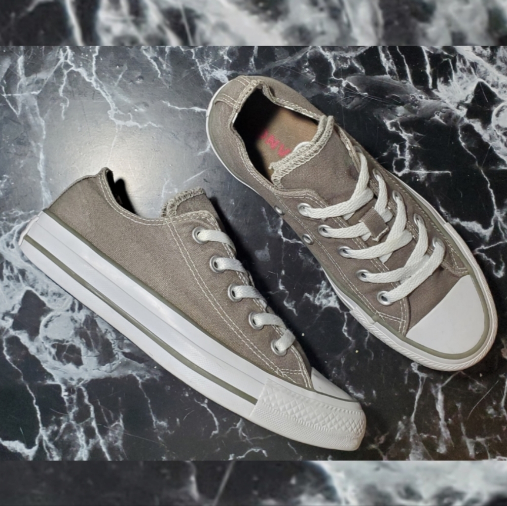 Converse All Star Lowtops Double tongue